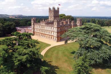 Downton Abbey och Village Tur i liten grupp från London