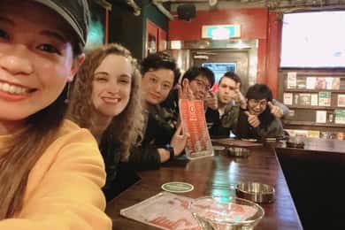 Fukuoka: Tenjin Area Drink & Food Tour with Local Guide