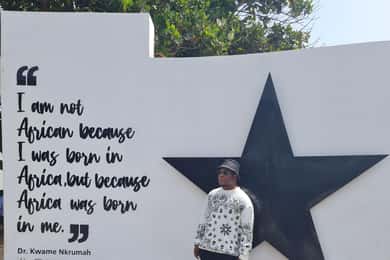 Accra: Guided City Tour with lunch and hotel pick up