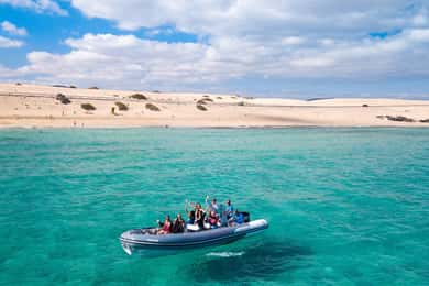 Fuerteventura: Lobos Island Round-Trip Speedboat Ticket