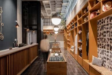 Zapopan: Champagne Shower Luxury Experience