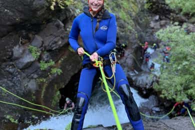 Canyoning na Madeira para principiantes Vale das Freiras Nível 2