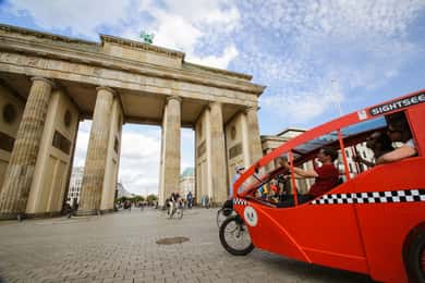 Berlin: Privat E-Rickshaw-tur med upphämtning från hotell