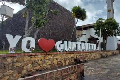 Guatavita Lagoon + Casa loca + Pueblo+ Salt Cathedral