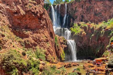 Excursion d'une journée aux chutes d'eau d'Ouzoud avec un guide de la région