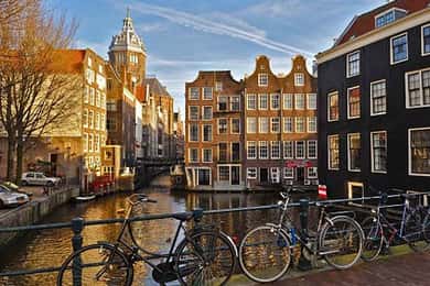 Von Brüssel aus: Tagestour nach Amsterdam mit Grachtenrundfahrt