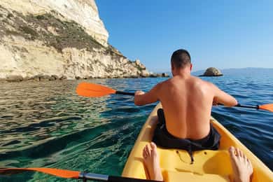 Cagliari: Kayak 2/3 posti Noleggio SELLA DEL DIAVOLO CALAMOSCA