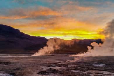San Pedro de Atacama: El Tatio Geysers & Machuca Lagoon Trip