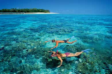 Green Island Fly & Cruise Package