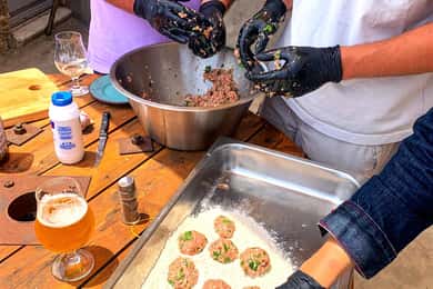 Mykonos: Corso di cucina di gruppo a casa di una famiglia locale