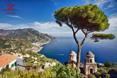 Au départ de Sorrente : visite panoramique d'une jounée à Positano et Amalfi