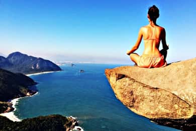 Pedra do Telégrafo Hike and Beach Full-Day Tour