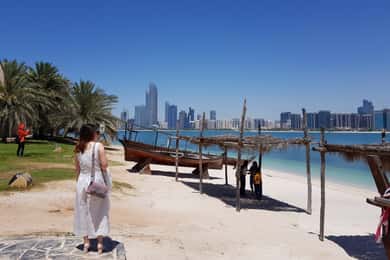 From Dubai: Abu Dhabi City Tour