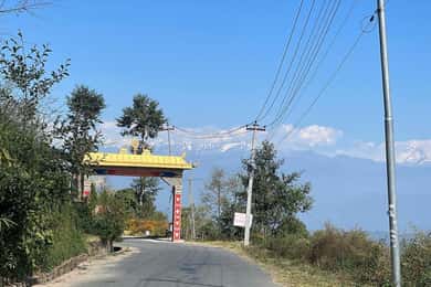 Katmandú: Excursión de Dhulikhel al monasterio de Nomo Buddha con almuerzo incluido.