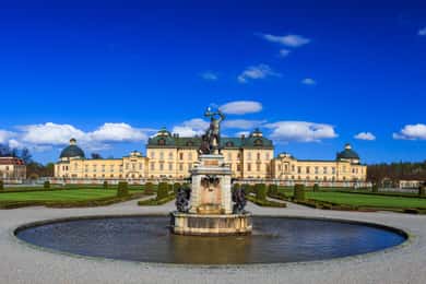 Hoppa över kön Drottningholms slott Stockholms rundtur med färja