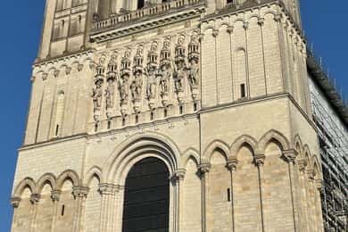 Angers: Château d'Angers, degustação de vinhos e almoço