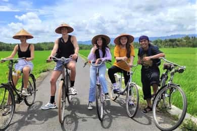 Yogyakarta: Village Cycling Tour with Classic Bicycle