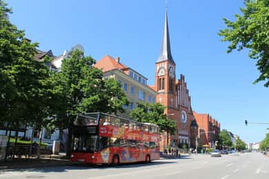 Kiel: Stadtbesichtigung Hop-On/Hop-Off-Bustour