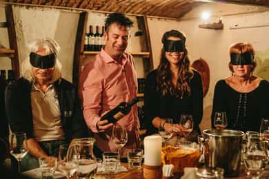 Degustazione di vini con un sommelier