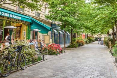Le Marais District & Jewish Quarter Guided Walking Tour 12pp