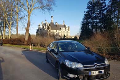 Paris: Premium Private Transfer from/to CDG Airport