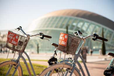 Fietsen in Valencia: Hoogtepunten van de stad