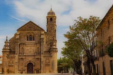Úbeda en Baeza helemaal compleet met toegangskaarten in het Spaans