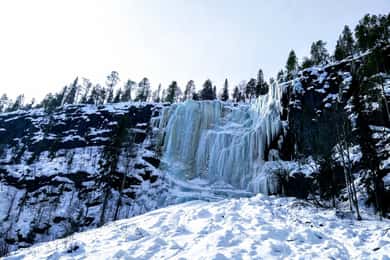 Caminhada guiada pelo Parque Nacional de Korouoma com lanche