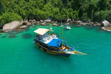 Schooner tour of Paraty's stunning beaches and islands