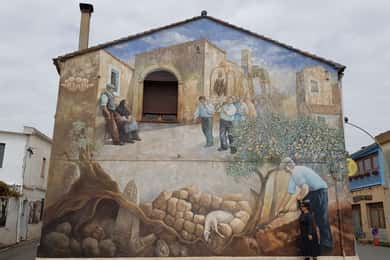 Tour dei Murales di San Sperate - Visita un tipico villaggio sardo