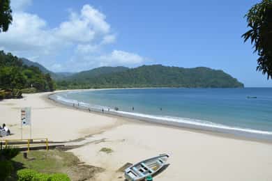 Port of Spain: Day Trip to Las Cuevas Beach
