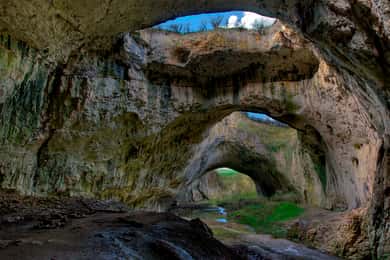 Sofia: Saeva Dupka, Devetashka and Prohodna Cave Day Tour