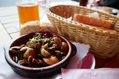 Hamburg: Culinary Insider Tour of St. Georg