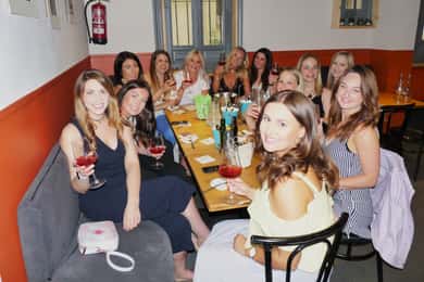 Madrid Wine Tasting, Flamenco Class and Exclusive Bar