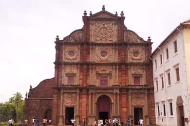 Одноденний тур на Гоа з церквами, храмами, фермою спецій