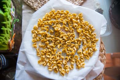 Bologna: Market and Cooking Class at a Local's Home