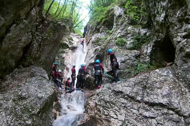 Vanuit Bovec: Canyoning tour van een halve dag in de Soča vallei