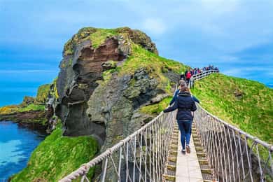 Belfast: Visita a Giant's Causeway e excursão de 2 dias em autocarro aberto