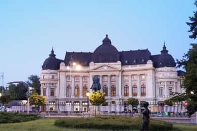 From Craiova: Bucharest Day Tour