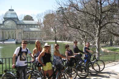 Rent a Bike in Madrid -Free phone holder and selfguided tour
