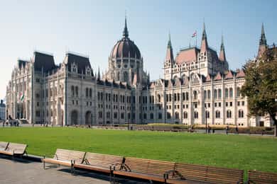 Budapest: Tour della città con visita al Parlamento