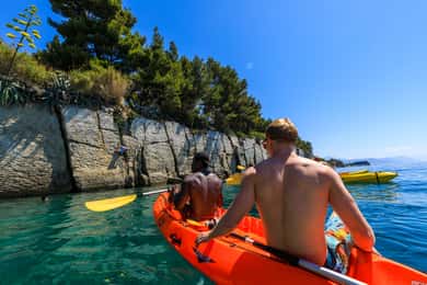 Från Split: Tur med havskajakpaddling