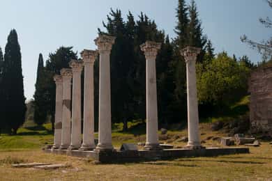 The Asclepieion at Kos: From Healing Gods to Medicine