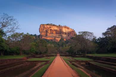 De Kalutara: Excursão de 1 dia à rocha Sigiriya e à gruta de Dambulla