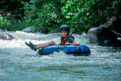 La Leona waterfall hike: Tubing and Lunch