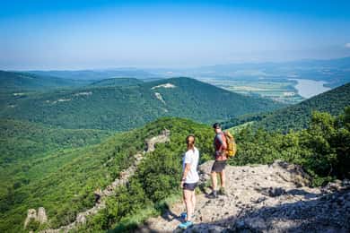 Danube Bend: Full-Day Hiking Tour from Budapest