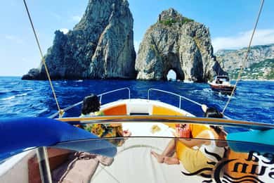 Tour in barca privato Isola di Capri