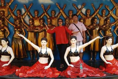 Bollywood Tour with Dance Show