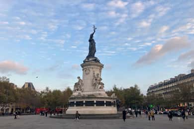 Paris : Visite guidée du quartier du Marais avec dégustations