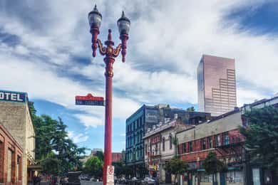 Bike Portland: Bridges, Neighborhoods, Poetry, and Roses